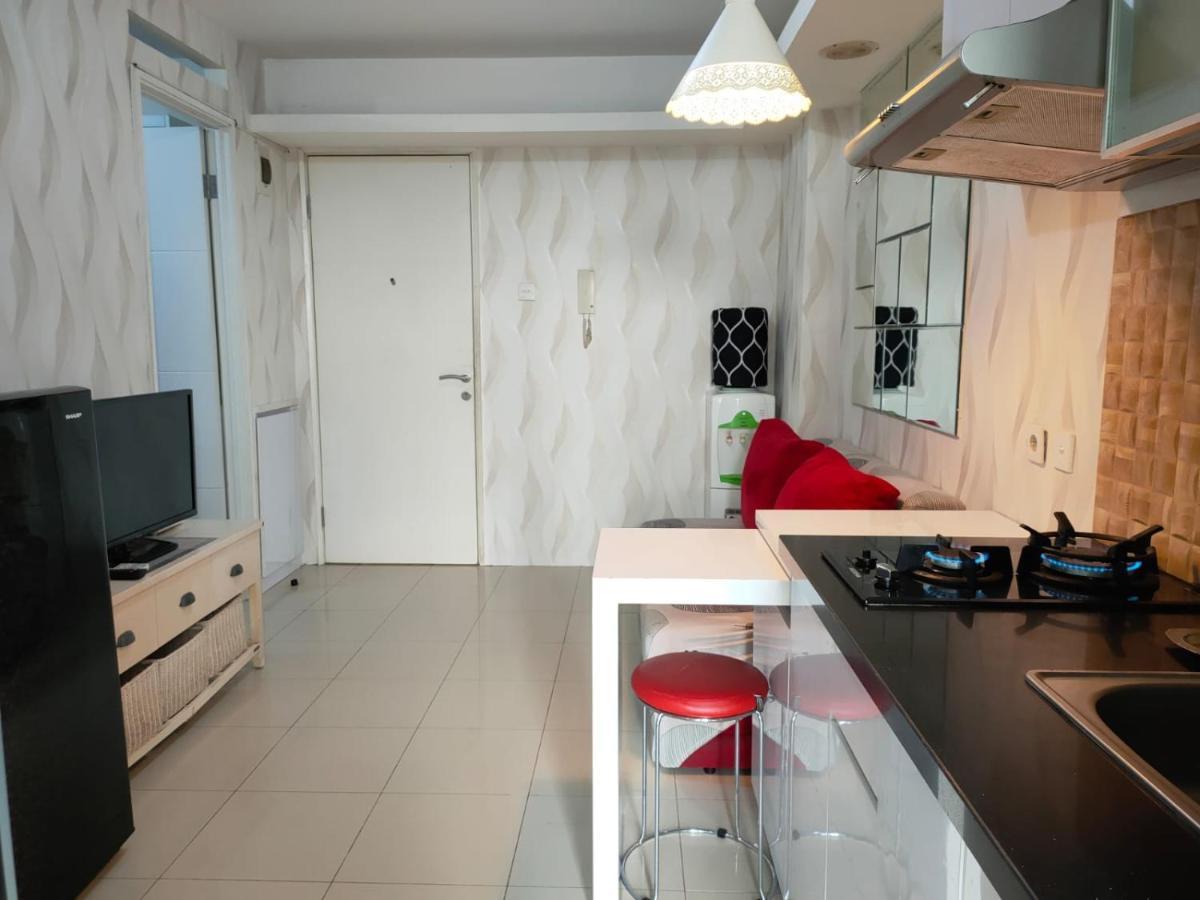 Apartemen Bassura City By Maezura Property Jakarta Exterior photo